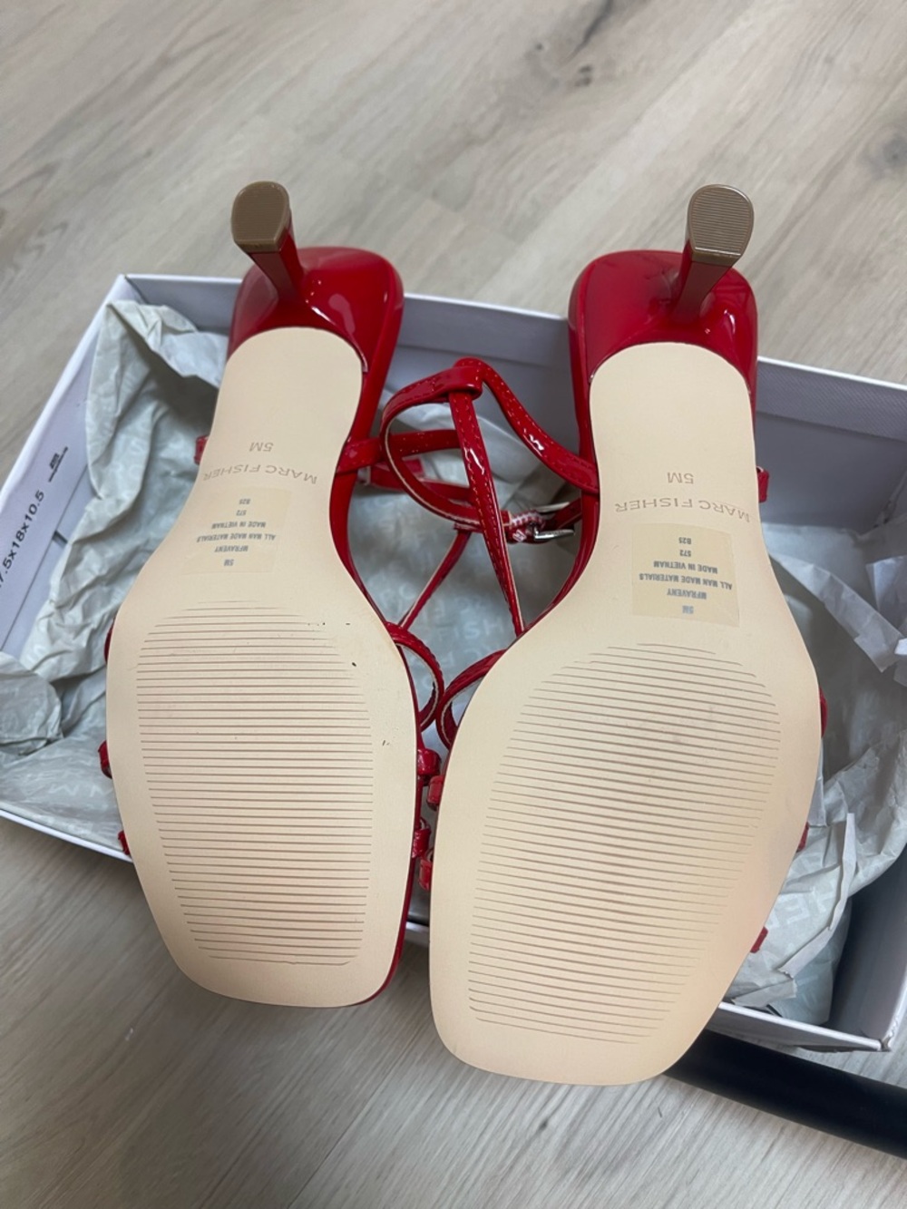 Marc Fisher New Raveny Strappy Kitten Heel Sandals in Red - Picture 8 of 9